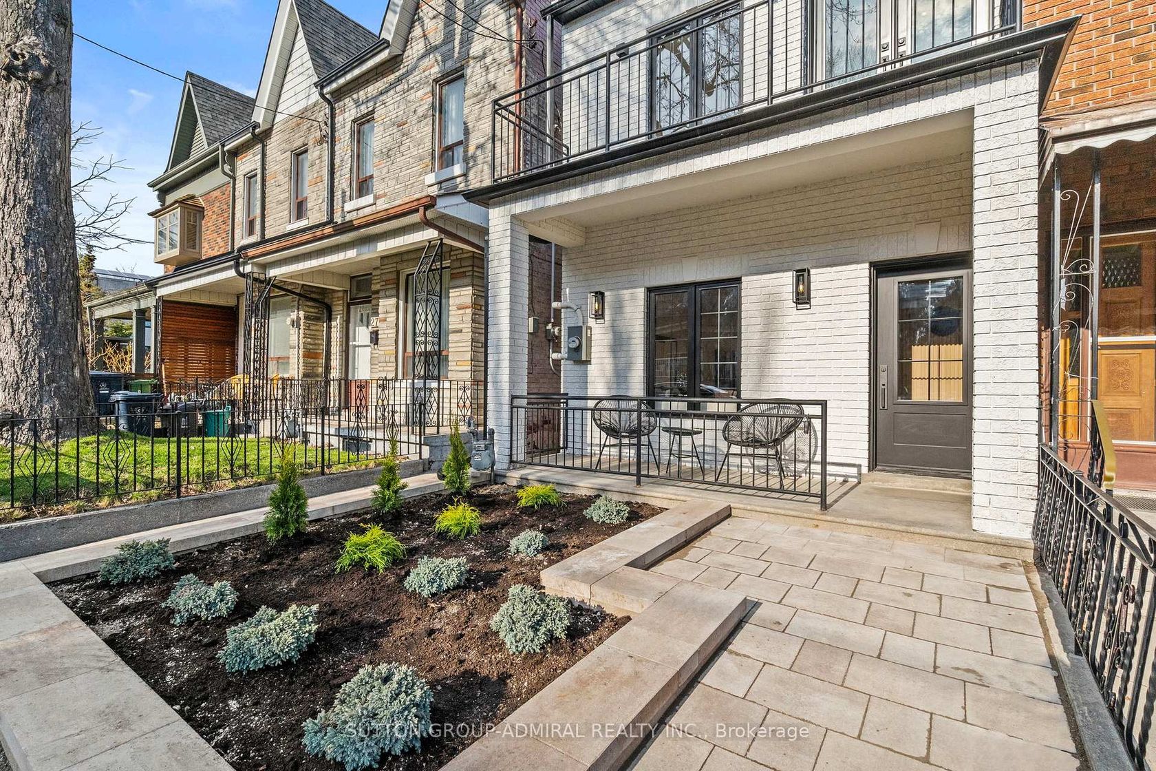 25 Coolmine Road, Little Portugal, Toronto photo 7