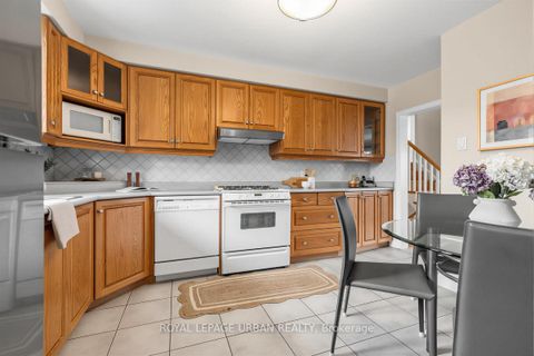 Photo 12 at 10 Kenewen Court, Victoria Village, Toronto