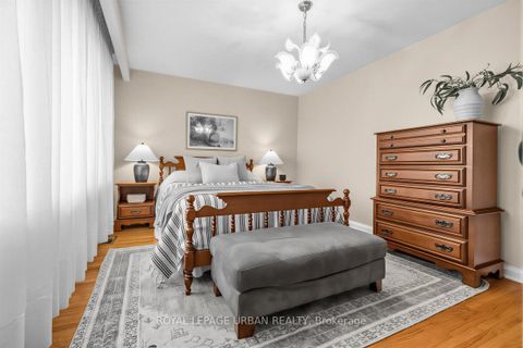 Photo 20 at 10 Kenewen Court, Victoria Village, Toronto