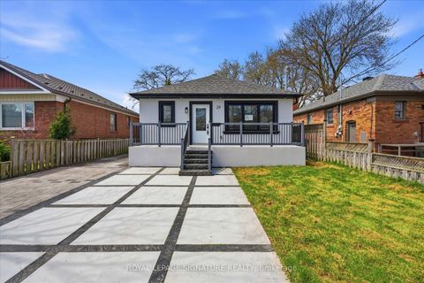 Photo 1 at 24 Treeview Drive, Alderwood, Toronto