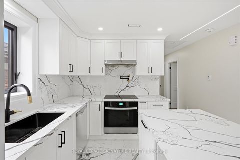 Photo 10 at 24 Treeview Drive, Alderwood, Toronto