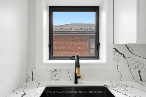 Photo 12 at 24 Treeview Drive, Alderwood, Toronto