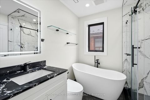 Photo 13 at 24 Treeview Drive, Alderwood, Toronto
