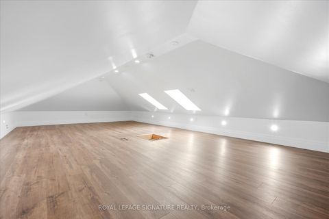 Photo 24 at 24 Treeview Drive, Alderwood, Toronto