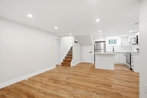 Photo 25 at 24 Treeview Drive, Alderwood, Toronto