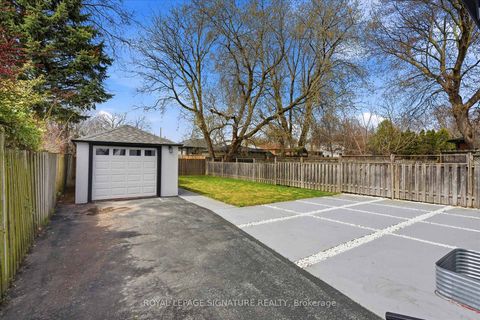 Photo 39 at 24 Treeview Drive, Alderwood, Toronto