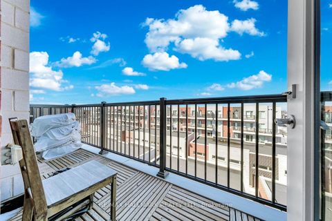 Photo 14 at 46 William Duncan Road, CFB, Toronto