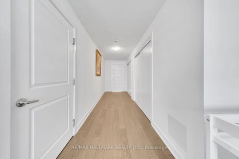 Photo 16 at 46 William Duncan Road, CFB, Toronto