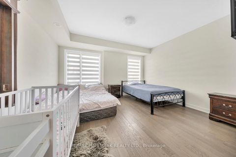 Photo 18 at 46 William Duncan Road, CFB, Toronto