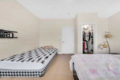 Photo 25 at 46 William Duncan Road, CFB, Toronto