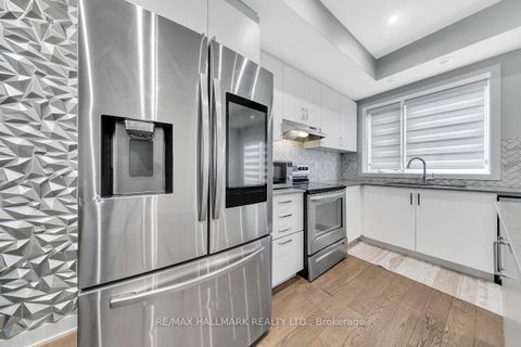 Photo 45 at 46 William Duncan Road, CFB, Toronto