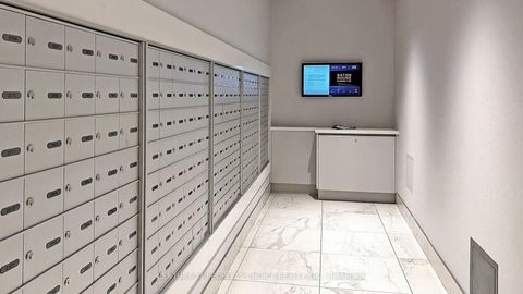 Photo 8 at 1404 - 7890 Bathurst Street, Beverley Glen, Vaughan