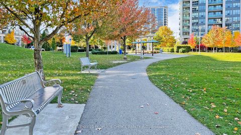 Photo 44 at 1404 - 7890 Bathurst Street, Beverley Glen, Vaughan