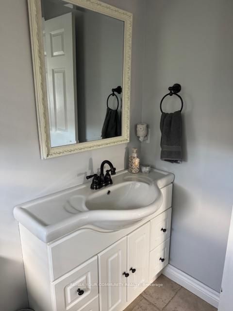 Photo 18 at 72 Douglas Street, Sutton & Jackson's Point, Georgina