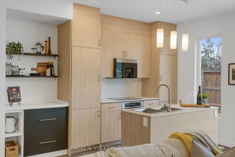 Photo 10 at 142 Athabaska Road, Holly, Barrie