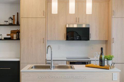 Photo 11 at 142 Athabaska Road, Holly, Barrie