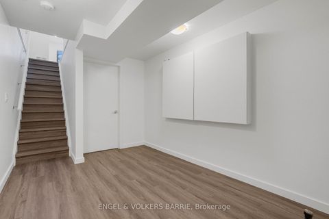 Photo 28 at 142 Athabaska Road, Holly, Barrie