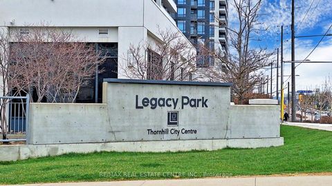 Photo 4 at 228 - 7900 Bathurst Street, Beverley Glen, Vaughan