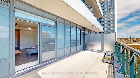 Photo 20 at 228 - 7900 Bathurst Street, Beverley Glen, Vaughan