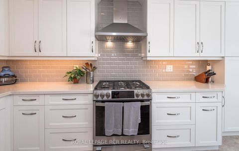 Photo 13 at 42 Allenvale Drive, Aurora Highlands, Aurora