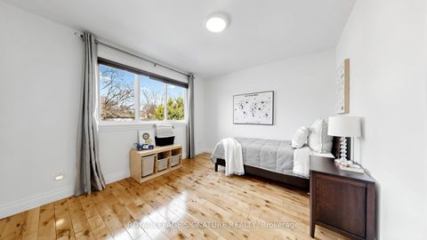 Photo 9 at 116 Oakmeadow Boulevard, Morningside, Toronto