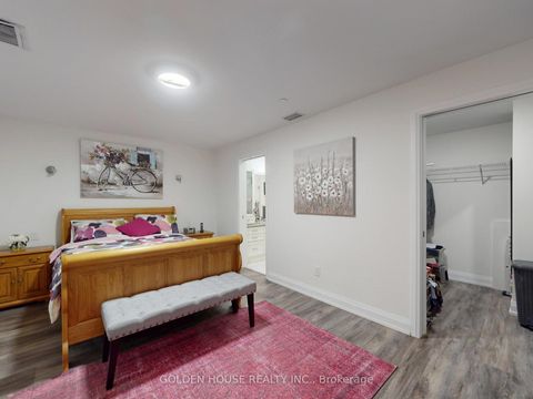 Photo 17 at 403 - 200 Woodbine Avenue, The Beaches, Toronto