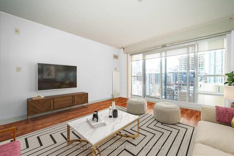 Photo 3 at 1004 - 225 Wellesley Street E, South St. James Town, Toronto