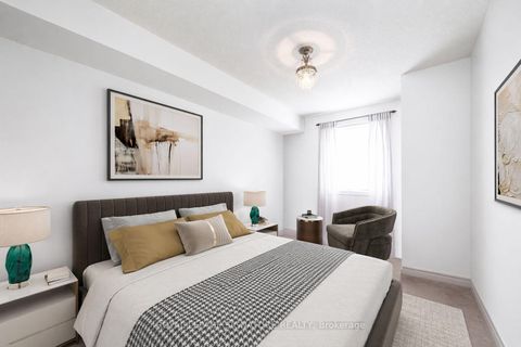 Photo 5 at 1004 - 225 Wellesley Street E, South St. James Town, Toronto