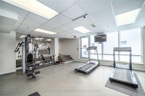 Photo 8 at 1004 - 225 Wellesley Street E, South St. James Town, Toronto