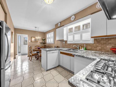 Photo 11 at 175 Lindylou Road, Humbermede, Toronto