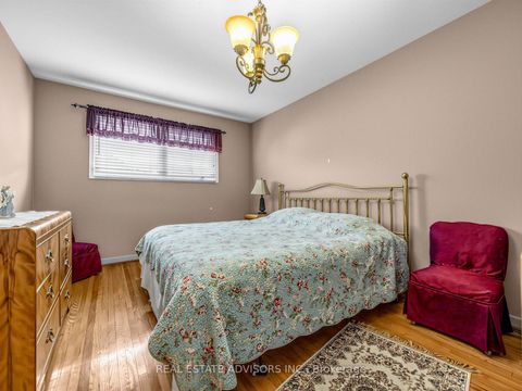 Photo 15 at 175 Lindylou Road, Humbermede, Toronto