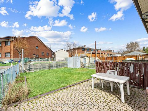 Photo 29 at 175 Lindylou Road, Humbermede, Toronto