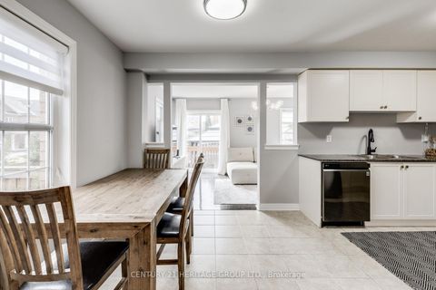 Photo 10 at 117 Four Seasons Crescent, Woodland Hill, Newmarket