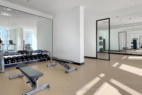 Photo 14 at 218 - 6 David Eyer Road, Rural Richmond Hill, Richmond Hill