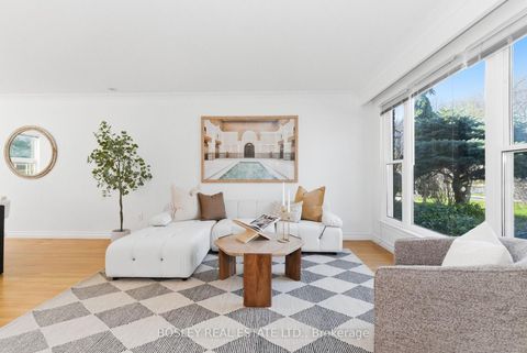 Photo 1 at 21 Bridlewood Boulevard, Sullivan, Toronto