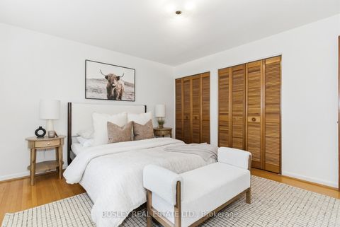 Photo 21 at 21 Bridlewood Boulevard, Sullivan, Toronto