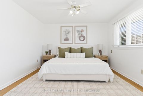 Photo 24 at 21 Bridlewood Boulevard, Sullivan, Toronto