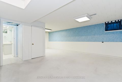 Photo 33 at 21 Bridlewood Boulevard, Sullivan, Toronto