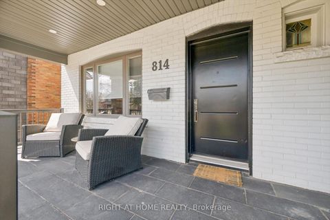 Photo 2 at 814 Coxwell Avenue, East York, Toronto
