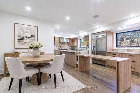 Photo 7 at 29 Blaketon Road, City Centre West, Toronto