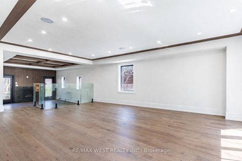 Photo 13 at 29 Blaketon Road, City Centre West, Toronto