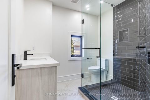 Photo 23 at 29 Blaketon Road, City Centre West, Toronto