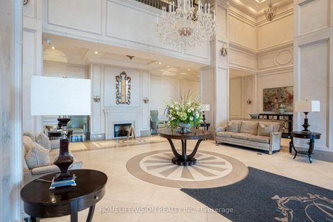 Photo 5 at 615 - 9255 Jane Street, Maple, Vaughan