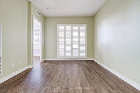 Photo 13 at 615 - 9255 Jane Street, Maple, Vaughan