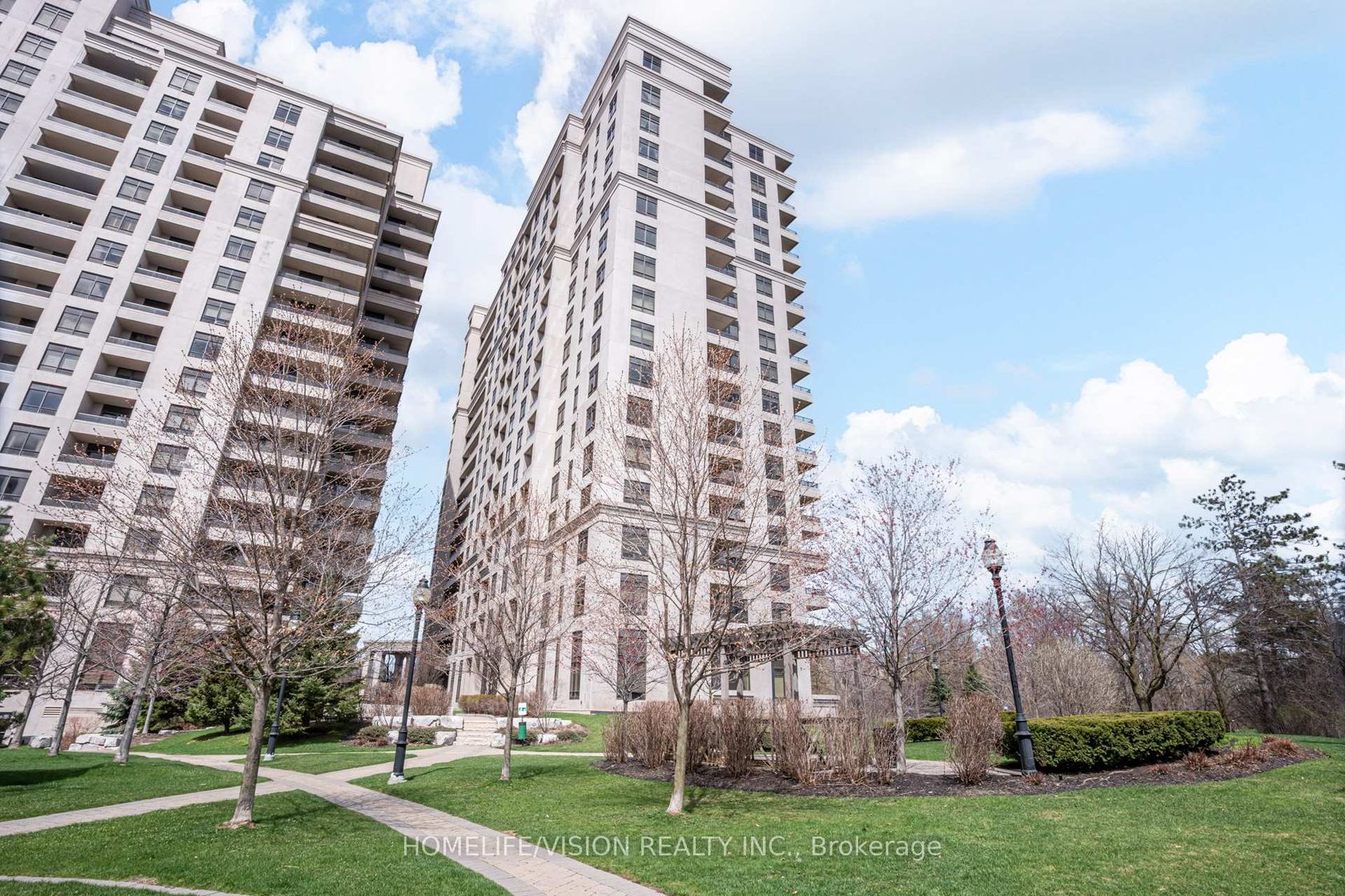 615 - 9255 Jane Street, Maple, Vaughan photo number 2