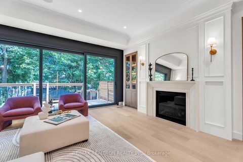 Photo 13 at 105 Rumsey Road, Leaside, Toronto