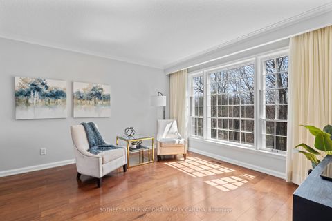 Photo 7 at 4 Welbrooke Place, City Centre West, Toronto