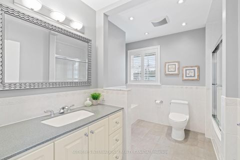 Photo 21 at 4 Welbrooke Place, City Centre West, Toronto