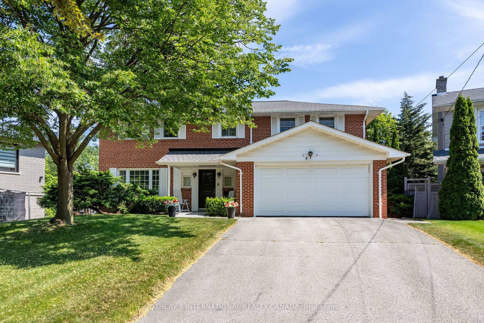 4 Welbrooke Place, City Centre West, Toronto photo number 2