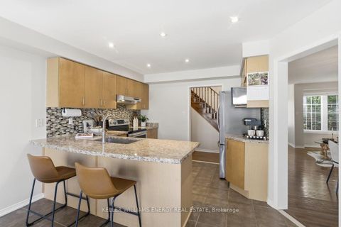 Photo 8 at 1428 Coldstream Drive, Taunton, Oshawa